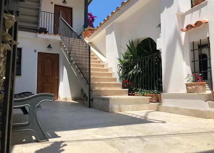 Cala San Francesco B&B